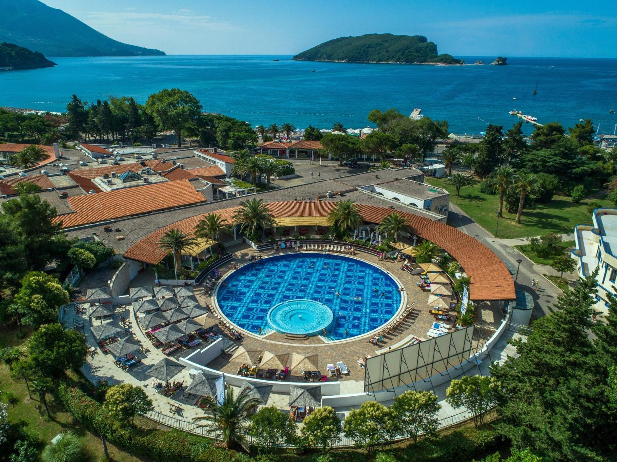 Hotel Slovenska Plaza Budva Exterior photo